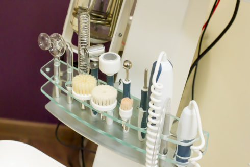 Kosmetik Kibar Darmstadt | Maniküre & Pediküre | Pflege | Massage | Augenbrauen | Haarentfernung